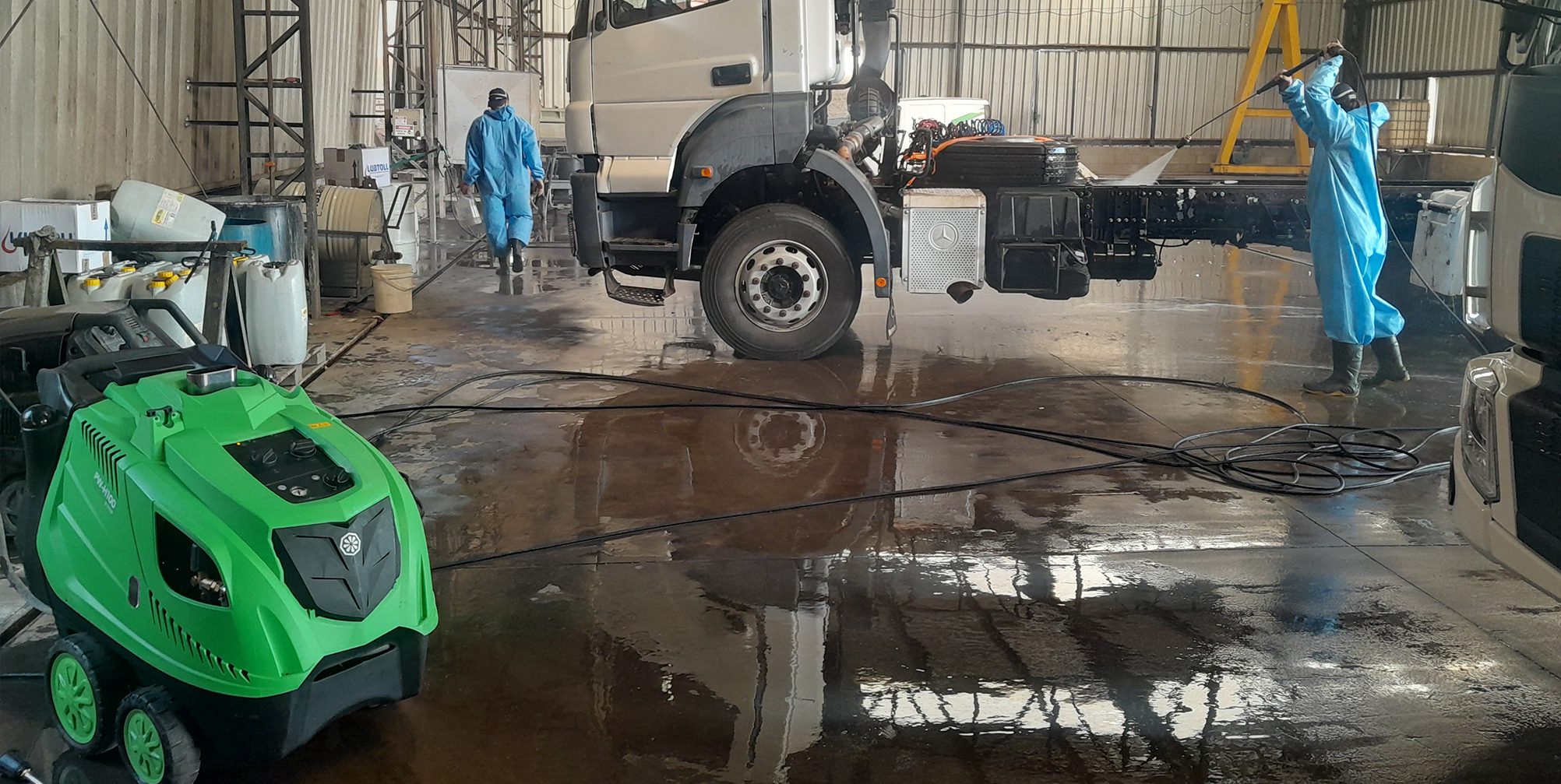 Lavadora leve, média ou industrial: Qual usar no agro?