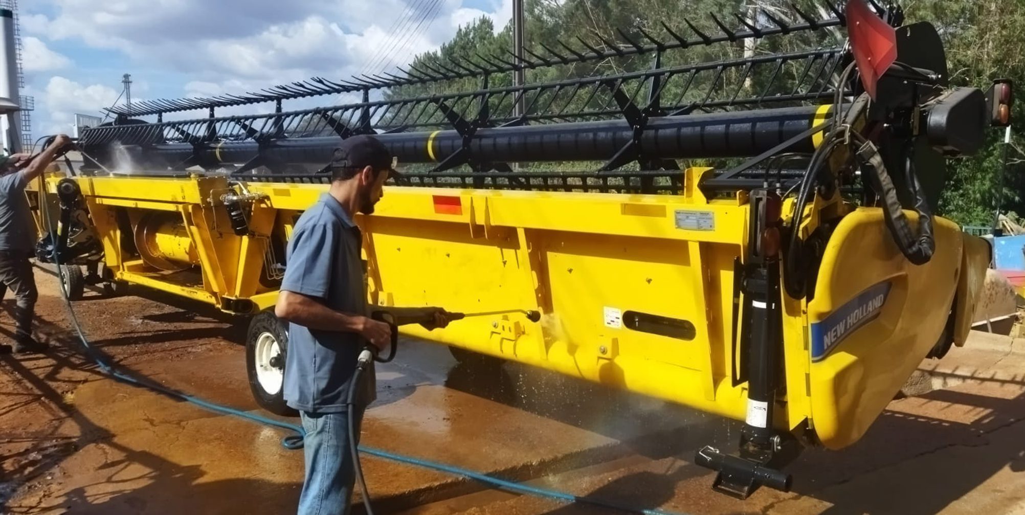 lavagem agrícola com água quente